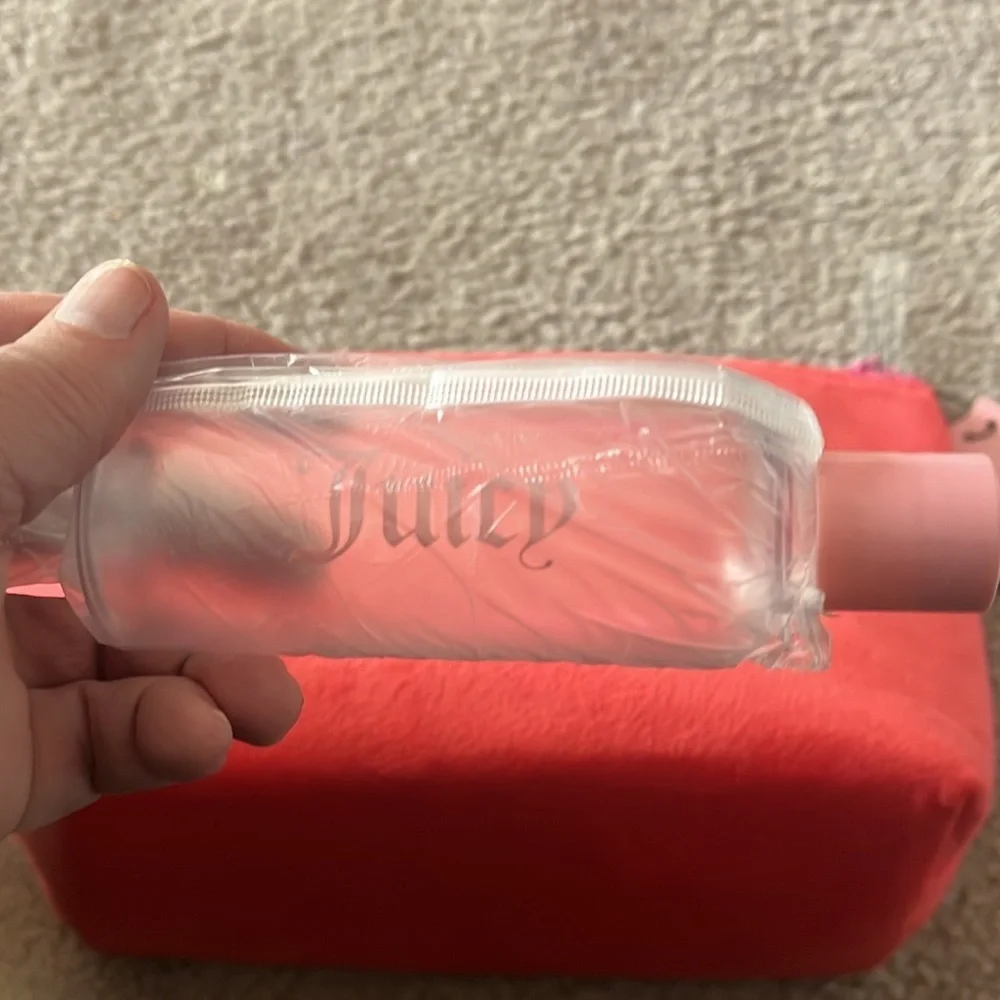 Juicy Couture chic juicy